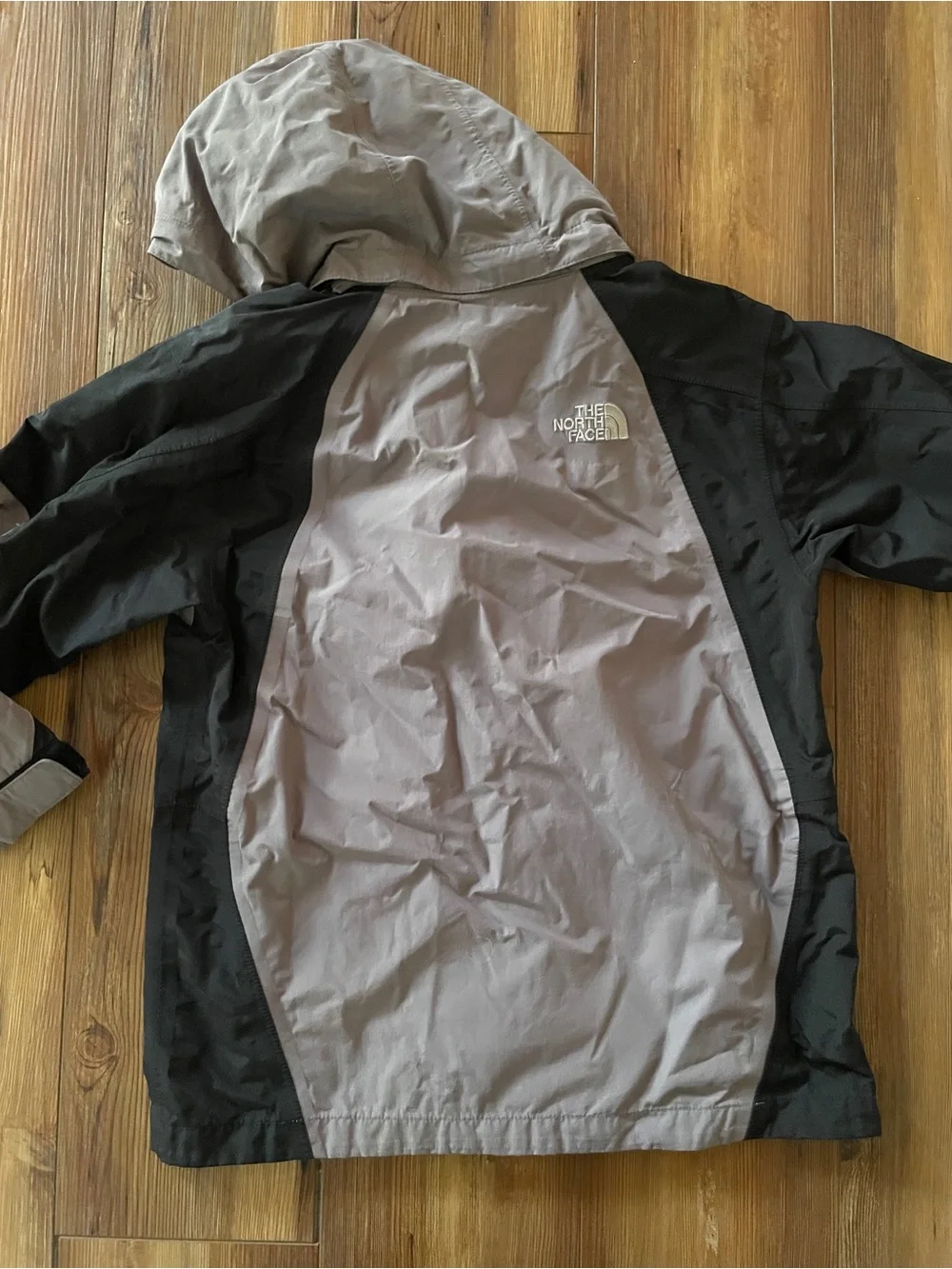 The North Face Men’s Hooded Rain Jacket - Gray & Black